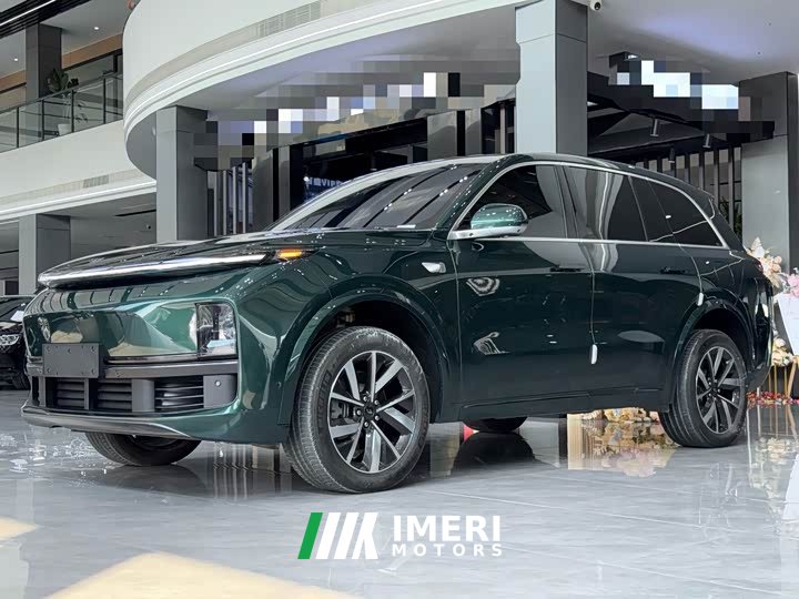 Li Auto L8 Pro - ავტომობილი ჩინეთიდან