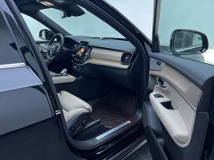 Volvo XC90 Plug-in Hybrid Facelift T8 Inscription Luxury 7-Seater - ფოტო 17