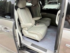 Buick GL8 Land Executive Cabin 652T Luxury - ფოტო 14