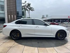 BMW 3 Series 330Li xDrive M Sport Night Edition Package - ფოტო 4