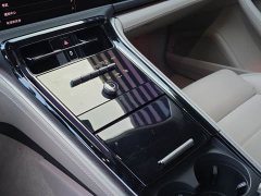 Porsche Panamera Executive Extended Wheelbase 2.9T - ფოტო 11