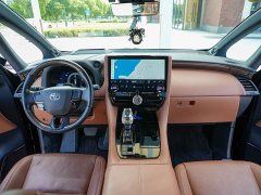 Toyota Alphard Hybrid 2.5L Premium Edition - ფოტო 8