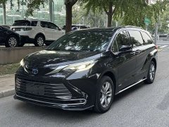 Toyota Sienna 2021 2.5L Hybrid Premium Edition - ფოტო 1