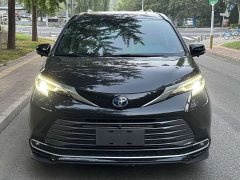 Toyota Sienna 2021 2.5L Hybrid Premium Edition - ფოტო 2