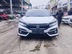 Honda Civic 2021 Hatchback 220 Turbo CVT Trendy Control - ფოტო 2