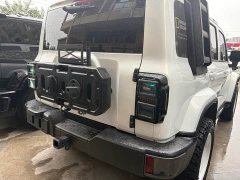 Tank 300 City Edition 2.0T Stylish - ფოტო 11