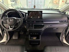 Honda Odyssey 2.0L e:HEV Luxury - ფოტო 5
