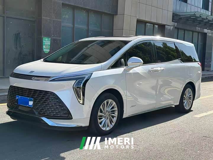 Buick Century 2.0T Six-Seat Yun Shi Edition