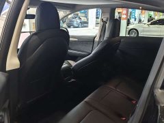 Tesla Model Y Standard Range RWD - ფოტო 3