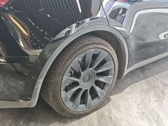 Tesla Model Y Standard Range RWD - ფოტო 8