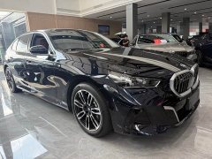 BMW 5 Series 530Li Premier M Sport Package - ფოტო 2