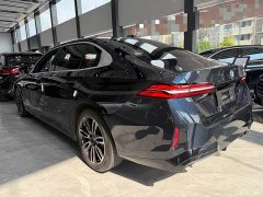 BMW 5 Series 530Li Premier M Sport Package - ფოტო 9