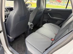 Volkswagen Touareg 2026 Sharp 300TSI Keen Edition - ფოტო 7