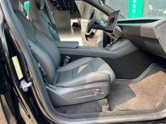 Tesla Model Y L Long Range All-Wheel Drive - ფოტო 10