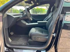 Tesla Model Y L Long Range All-Wheel Drive - ფოტო 4