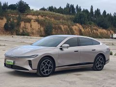 Changan Qiyuan A07 2026 Extended-Range Blue Whale Pure Electric 730 Luxury - ფოტო 1
