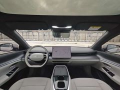 Changan Qiyuan A07 2026 Extended-Range Blue Whale Pure Electric 730 Luxury - ფოტო 5