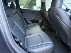 Tesla Model Y Rear-Wheel Drive - ფოტო 14