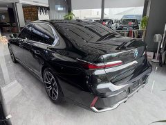 BMW 7 Series 735Li M Sport Package - ფოტო 9