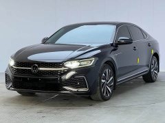 Volkswagen Passat 330TSI Luxury - ფოტო 1