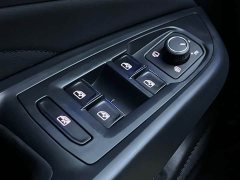 Volkswagen Passat 330TSI Luxury - ფოტო 14