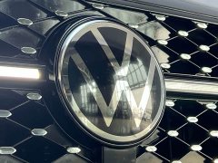 Volkswagen Passat 330TSI Luxury - ფოტო 5