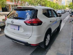 Nissan Qashqai 2.0L CVT 2WD XL Premium Prestige Commemorative Edition - ფოტო 6