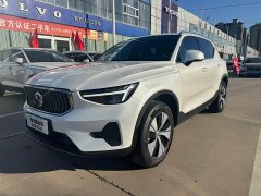 Volvo XC40 B3 Smart Remote Luxury Edition - ფოტო 1
