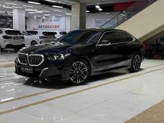 BMW 5 Series 530Li Premier M Sport Package - ფოტო 1