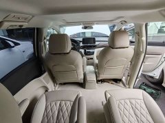 Buick GL8 Land Business Class Comfort Edition - ფოტო 14