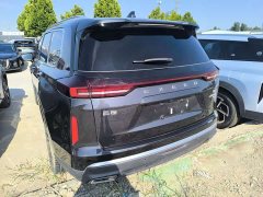 Changan Chitu Lanyue Tanxiang 400T AWD Starlight 7-Seater - ფოტო 9