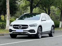 Mercedes-Benz GLA 2020 GLA 200 - ფოტო 1