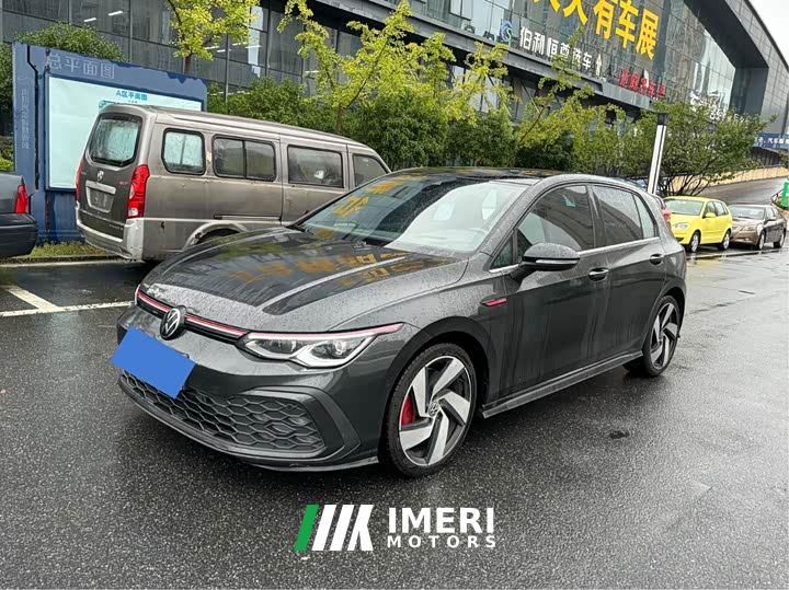 Volkswagen Golf GTI 380TSI DSG GTI