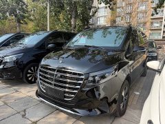 Mercedes-Benz Vito 2024 2.0T Business Edition 7-Seater - ფოტო 1