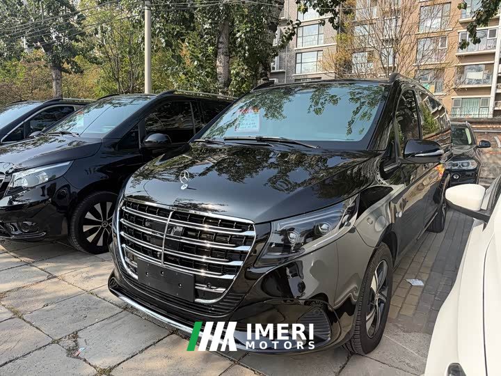 Mercedes-Benz Vito 2.0T Business Edition 7-Seater