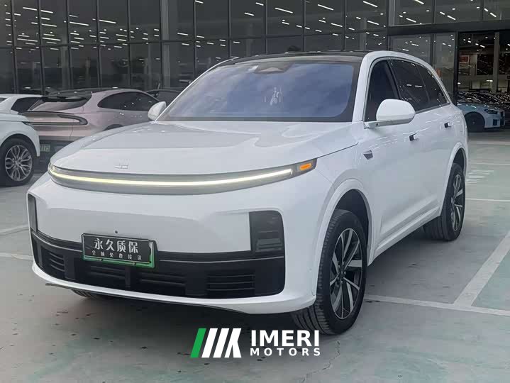 Li Auto L7 Pro - ავტომობილი ჩინეთიდან