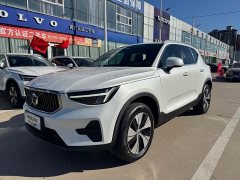 Volvo XC40 B3 Smart Remote Luxury Edition - ფოტო 1