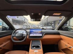 Mercedes-Benz eπ008 Five-Seat Pure Electric Ultra-Wide Edition - ფოტო 9