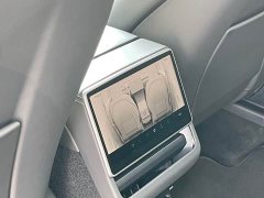 Tesla Model Y Long Range Rear-Wheel Drive - ფოტო 10