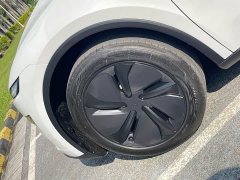 Tesla Model Y Long Range Rear-Wheel Drive - ფოტო 12
