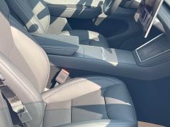 Tesla Model Y Long Range Rear-Wheel Drive - ფოტო 6