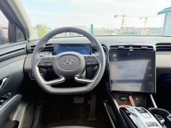 Hyundai Tucson L 1.5T DCT LUX Premium N Line - ფოტო 9
