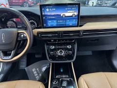 Lincoln Explorer 2020 2.0T Two-Wheel Drive Premium - ფოტო 14