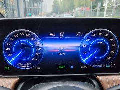 Mercedes-Benz EQE 2022 350 Pioneer Edition - ფოტო 10