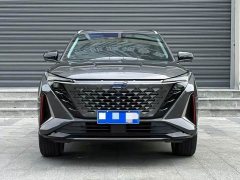 Changan Oushang Z6 Blue Whale 1.5T DCT Smart Comfort Edition - ფოტო 2