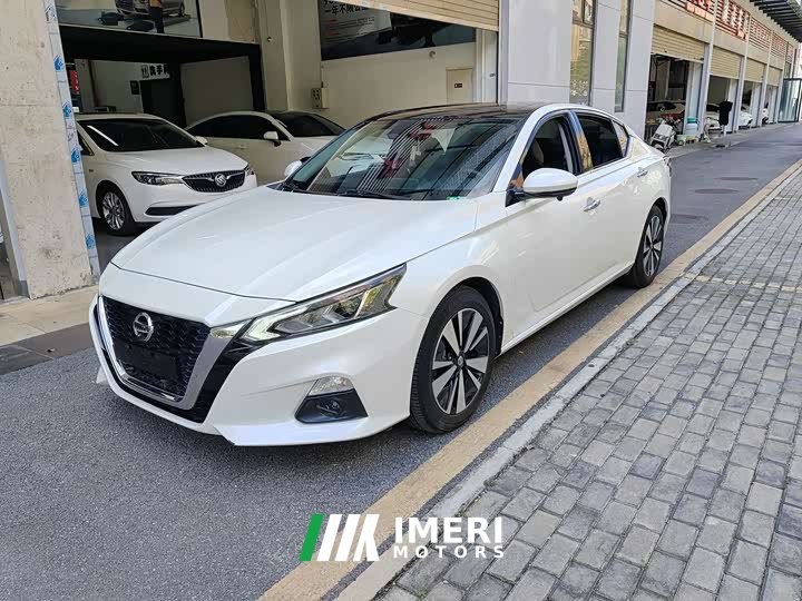 Nissan Teana 2.0L XL Comfort - ავტომობილი ჩინეთიდან
