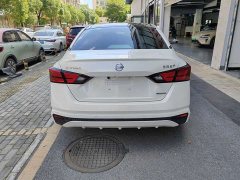 Nissan Teana 2.0L XL Comfort - ფოტო 3