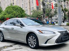 Lexus ES 200 Premium Edition - ფოტო 2