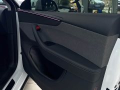 Tesla Model Y Rear-Wheel Drive - ფოტო 4