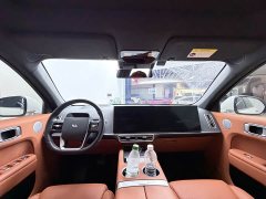 Li Auto L7 Pro - ფოტო 11